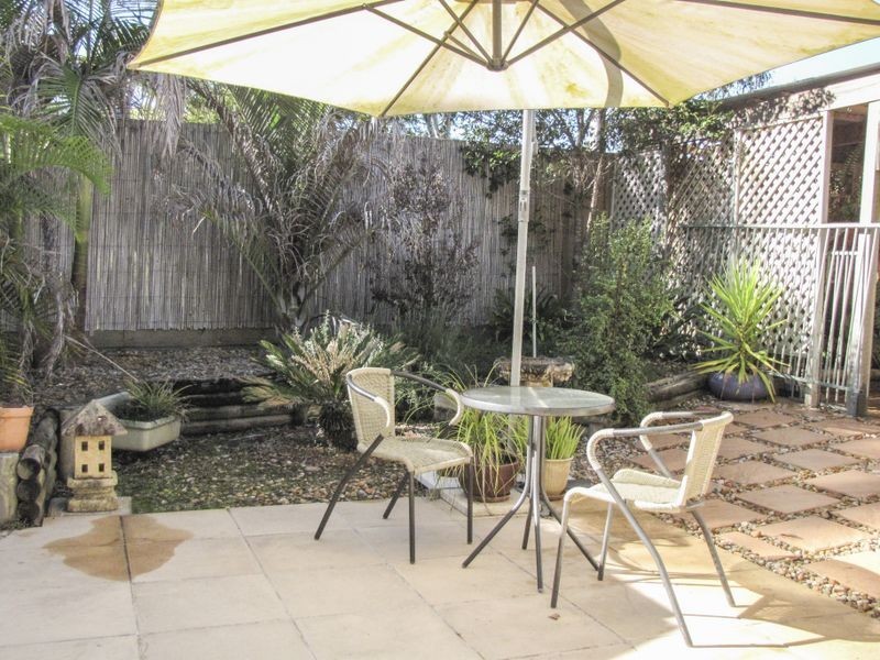 16 Creek Street, Esk QLD 4312