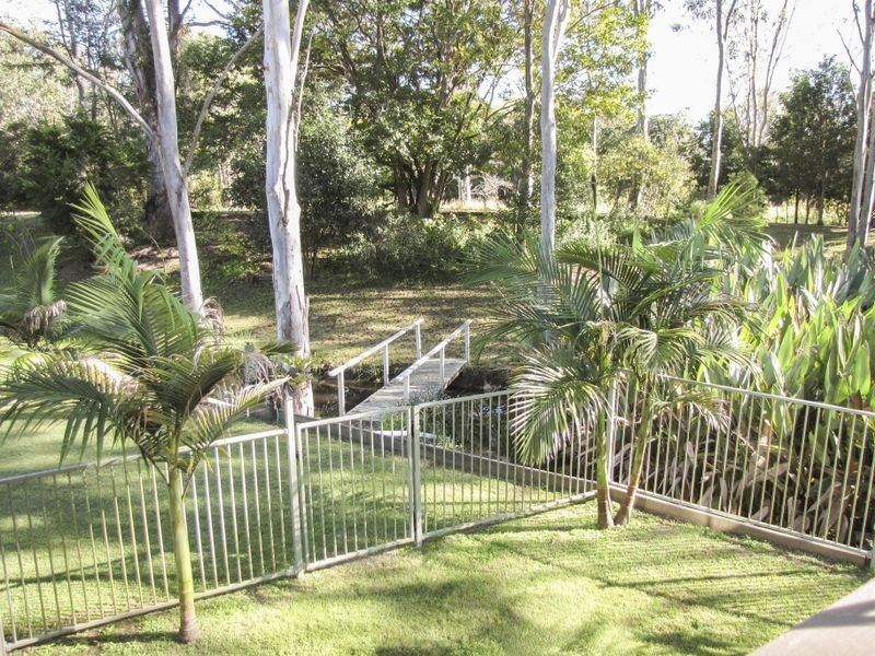 16 Creek Street, Esk QLD 4312