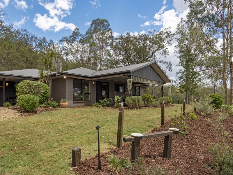 80 Mackenzie Lane, Redbank Creek QLD 4312
