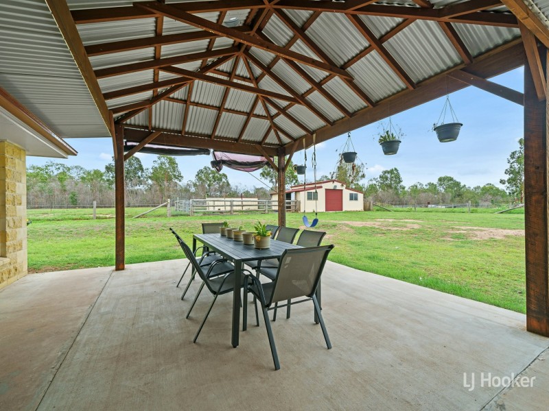 14 Sandra Court, Adare QLD 4343