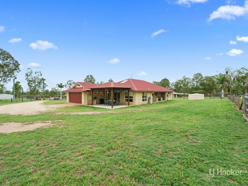 14 Sandra Court, Adare QLD 4343