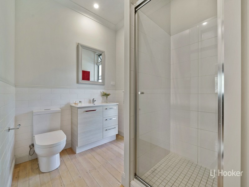 13 Short Street, Esk QLD 4312