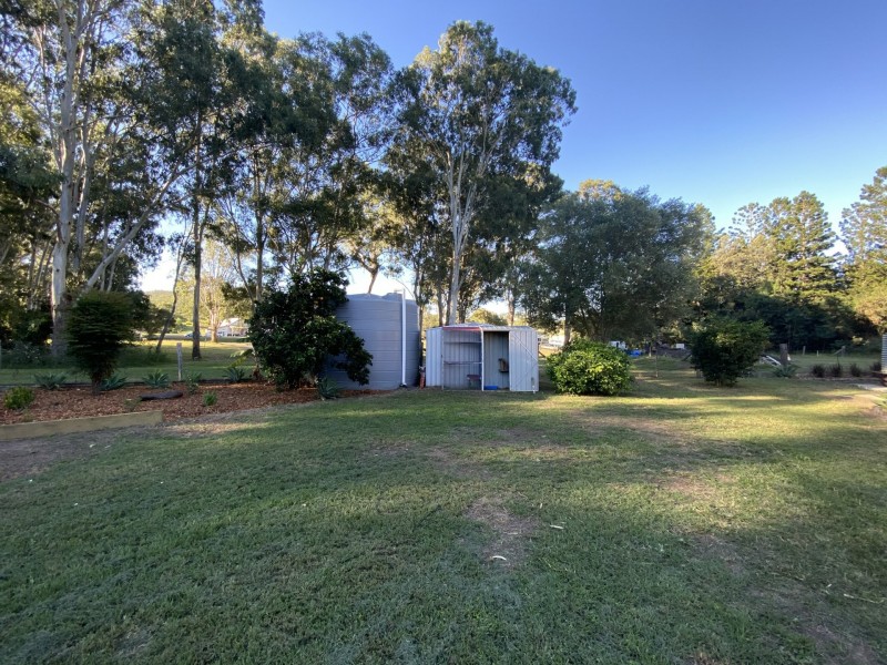 33 Burrows Street, Moore QLD 4306