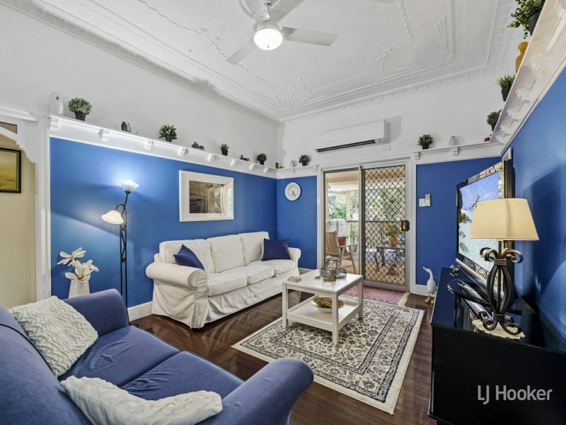 30 Richard Street, Esk QLD 4312