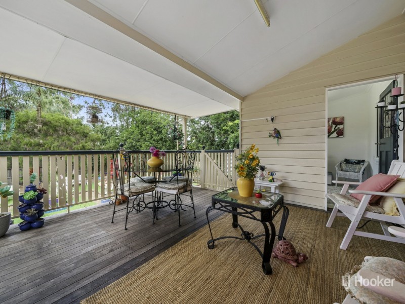 30 Richard Street, Esk QLD 4312