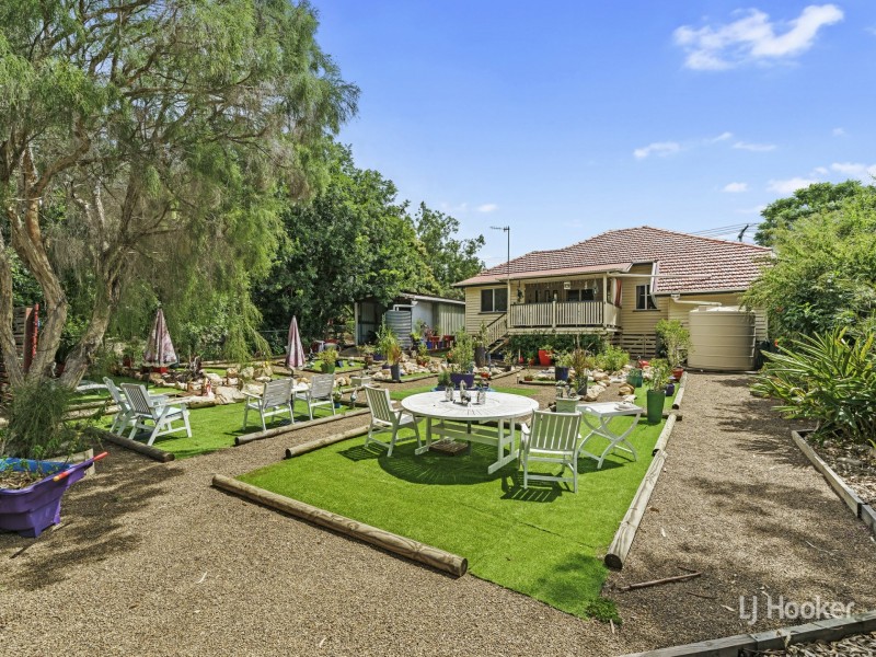 30 Richard Street, Esk QLD 4312