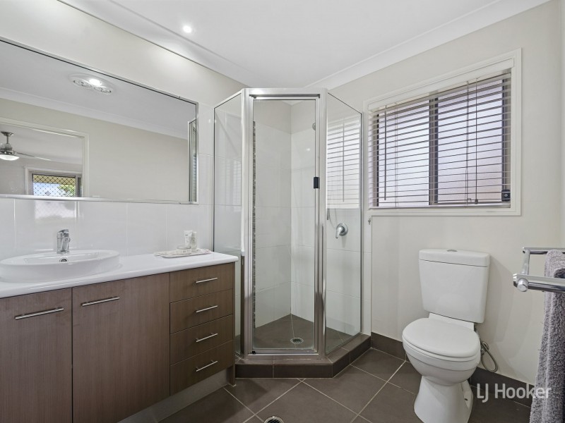 61 Bellambi Street, Toogoolawah QLD 4313