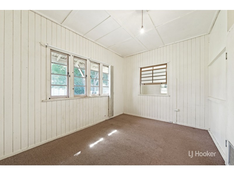 1 Grosvner Street, Blackbutt QLD 4306