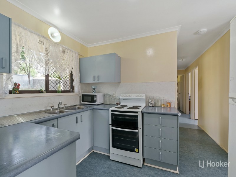 42 Dingyarra Street, Toogoolawah QLD 4313