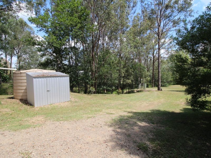 5 East Street, Esk QLD 4312