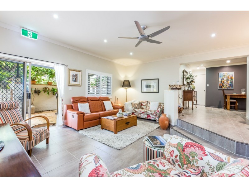 3 Guldbransen Street, Somerset Dam QLD 4312