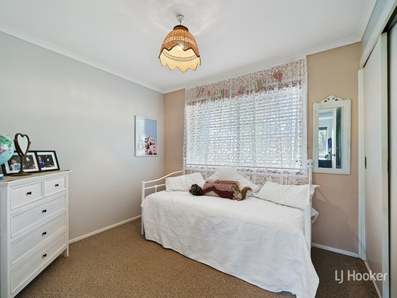 24 William Street, Linville QLD 4306