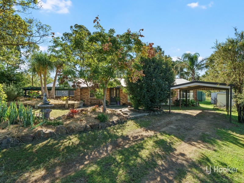 24 William Street, Linville QLD 4306