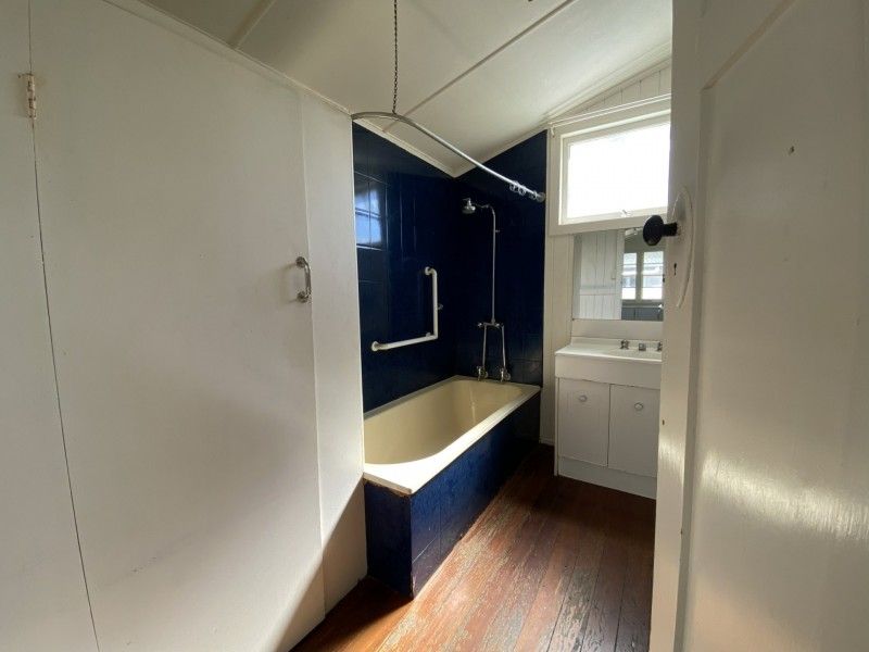 19 Charles Street, Toogoolawah QLD 4313