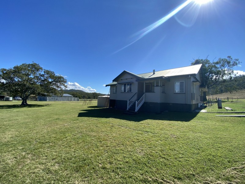 Linville QLD 4306