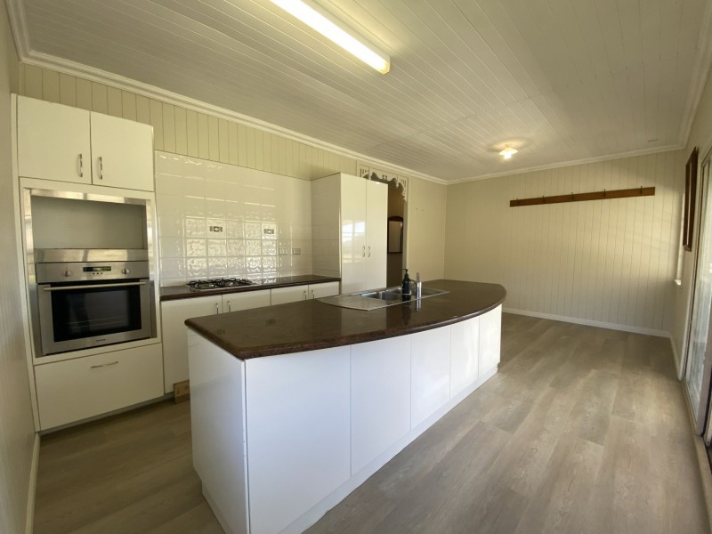 Linville QLD 4306