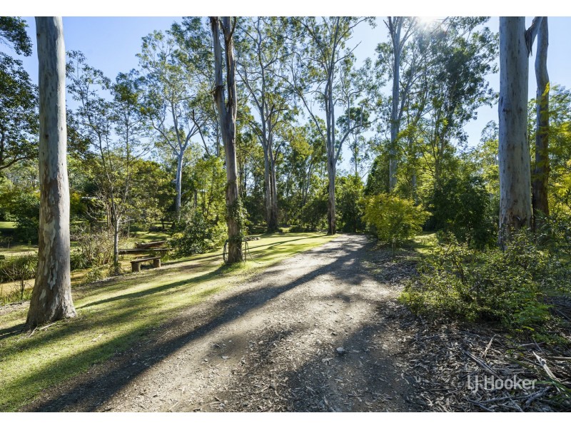 57 Enid Court, Blackbutt QLD 4306