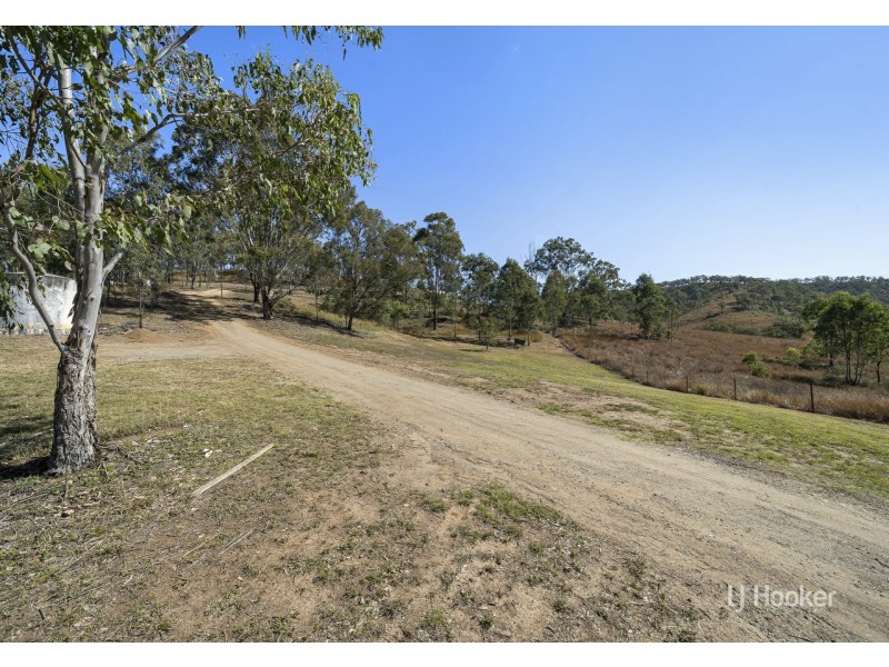 9-11 Cavendish Street, Moore QLD 4306