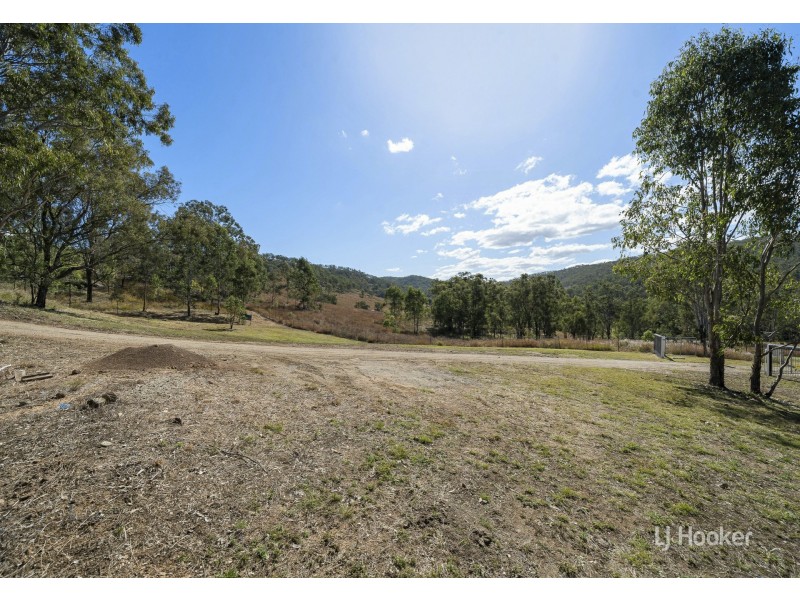 9-11 Cavendish Street, Moore QLD 4306