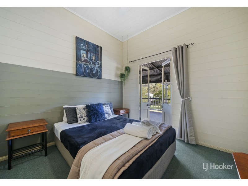 34 – 36 George Street, Linville QLD 4306