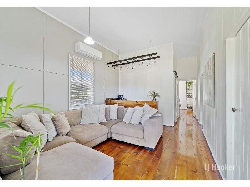 34-36 George Street, Linville QLD 4306