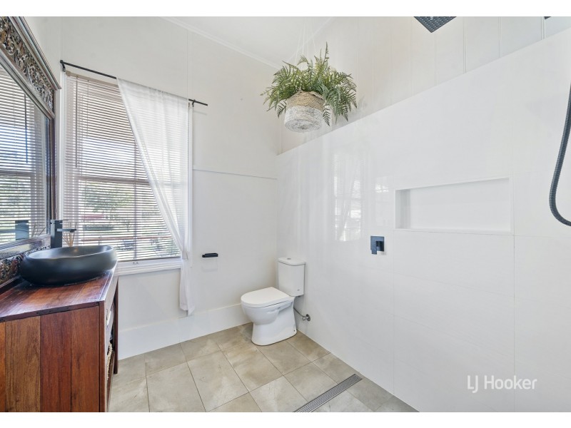 34-36 George Street, Linville QLD 4306