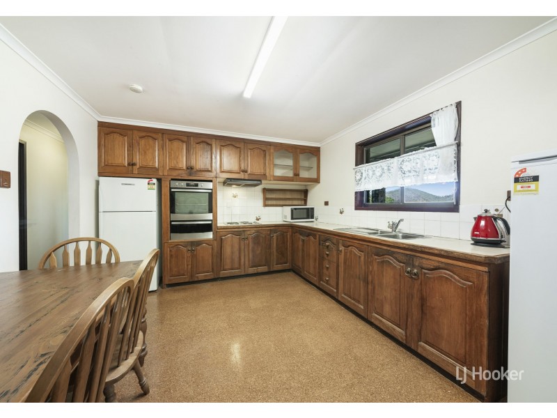 68 George Street, Linville QLD 4306