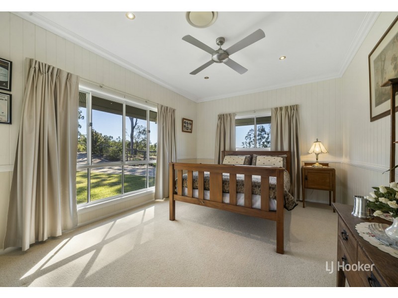 29 Essex Court, Mount Hallen QLD 4312