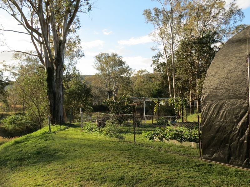 260 Esk Hampton Road, Esk QLD 4312