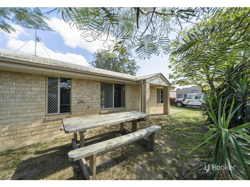 30 Cairnscroft Street, Toogoolawah QLD 4313