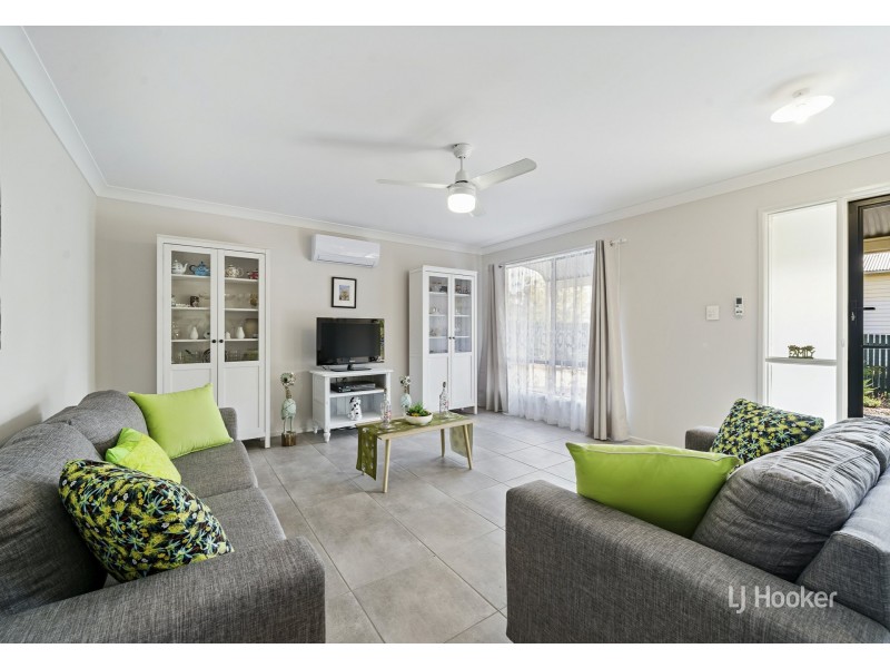 4 Mack Street, Esk QLD 4312