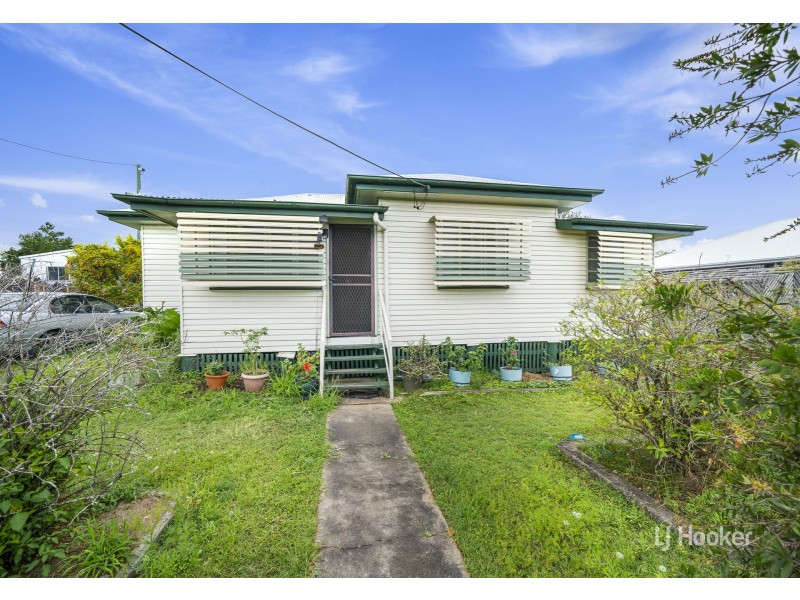 17 Cairnscroft Street, Toogoolawah QLD 4313
