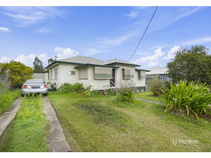17 Cairnscroft Street, Toogoolawah QLD 4313