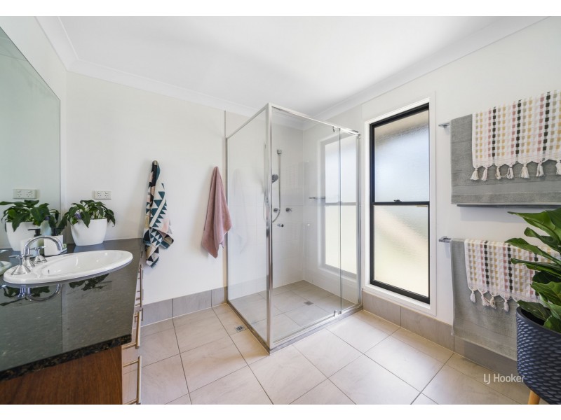 2517 Brisbane Valley Highway, Wivenhoe Hill QLD 4311