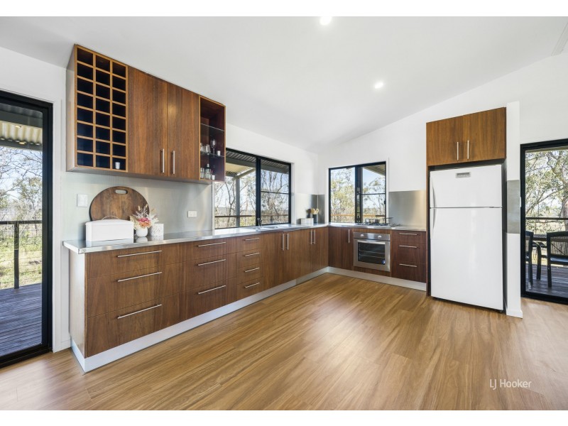 2517 Brisbane Valley Highway, Wivenhoe Hill QLD 4311