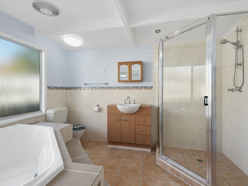 16 Mangerton Street, Toogoolawah QLD 4313