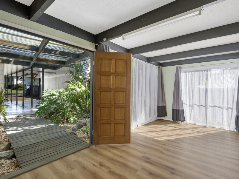 16 Mangerton Street, Toogoolawah QLD 4313