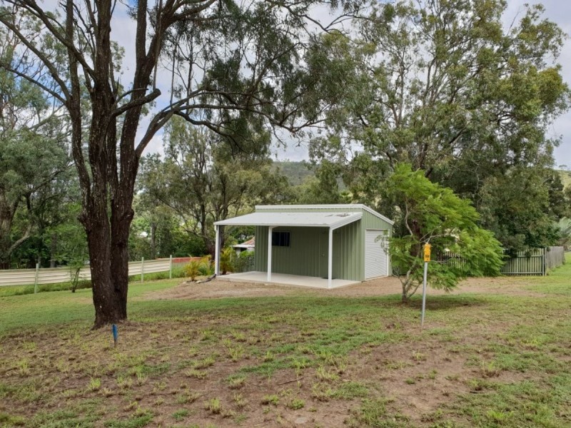 27 William Street, Linville QLD 4306