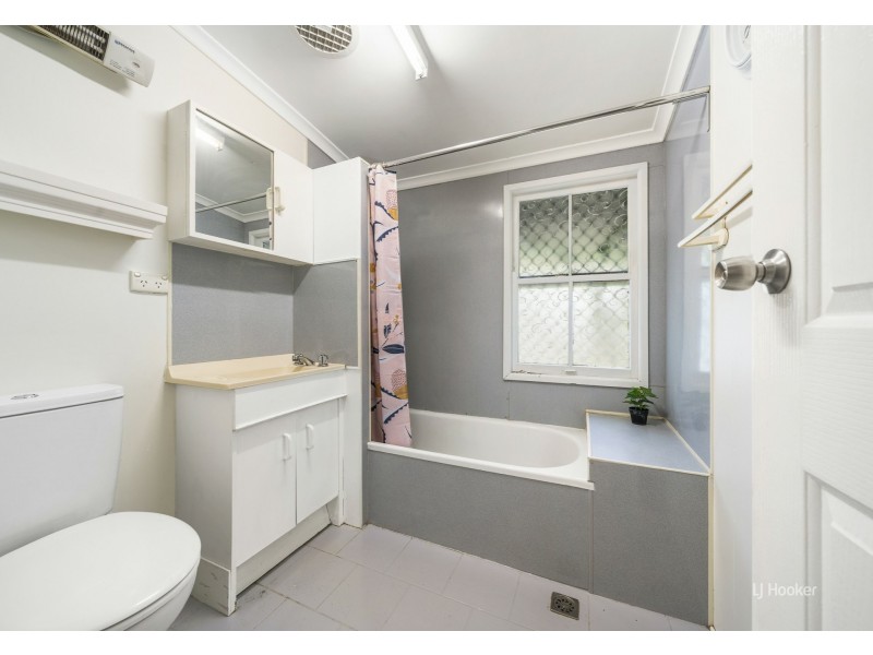 131 Boyces Rd, Atkinsons Dam QLD 4311