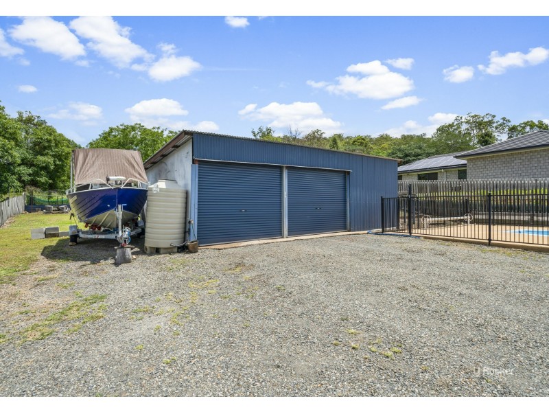32 Barbour Street, Esk QLD 4312