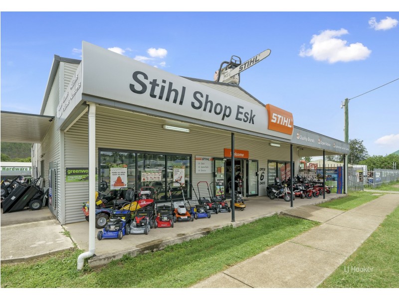 233 Ipswich Street, Esk QLD 4312