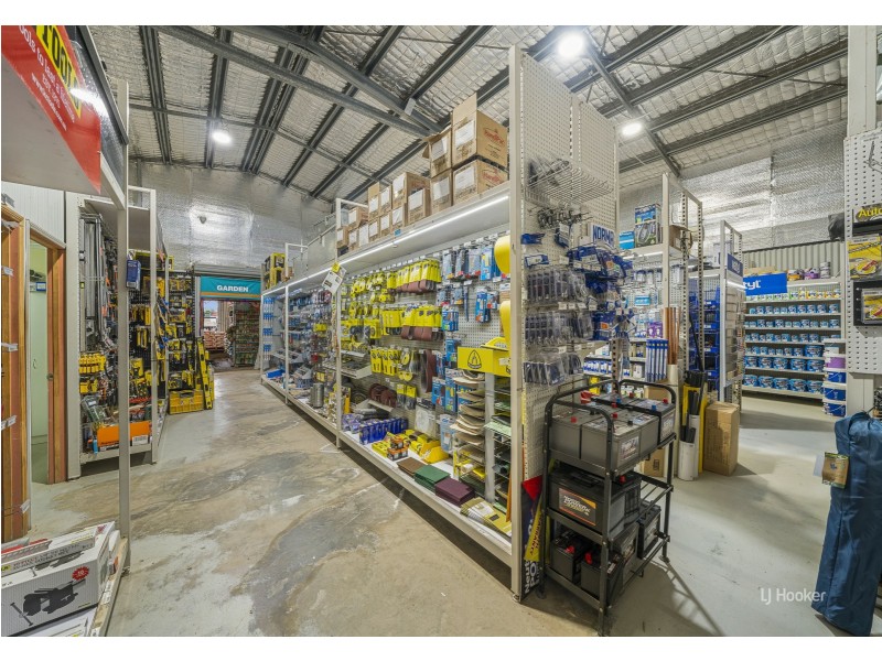 233 Ipswich Street, Esk QLD 4312