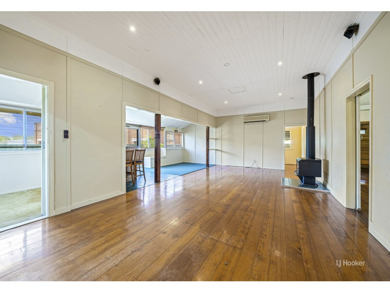 21 Factory Lane, Esk QLD 4312