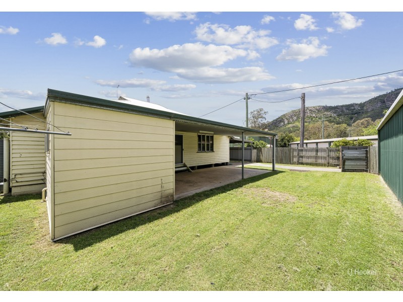 21 Factory Lane, Esk QLD 4312