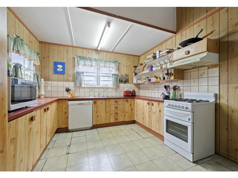 8 Short Street, Esk QLD 4312