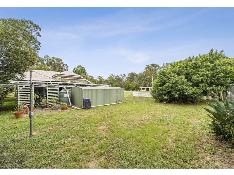 8 Short Street, Esk QLD 4312