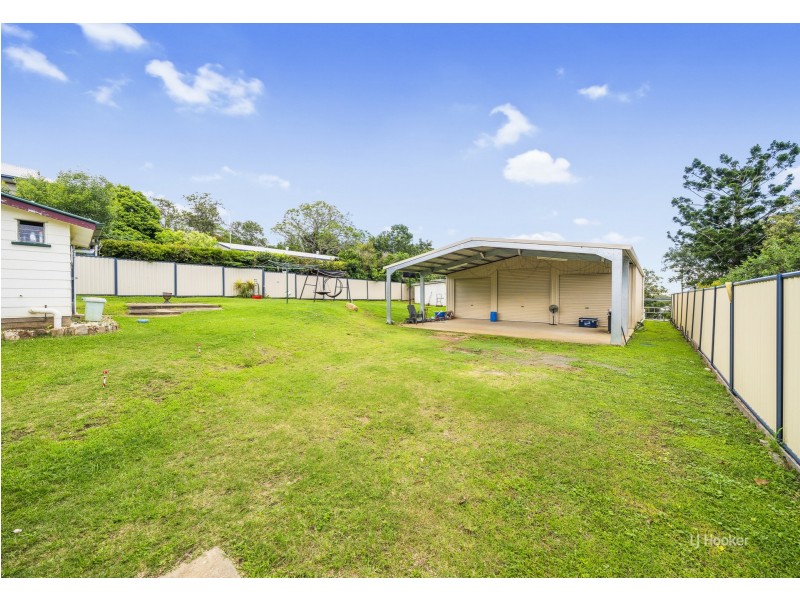 59 Highland Street, Esk QLD 4312