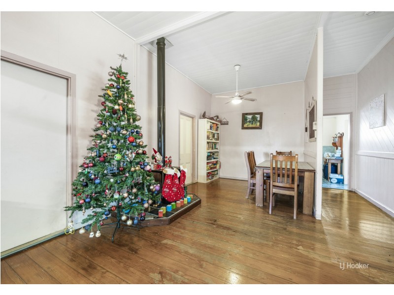 59 Highland Street, Esk QLD 4312