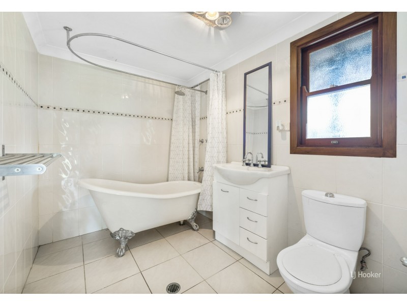 6 Cameron Road, Coominya QLD 4311