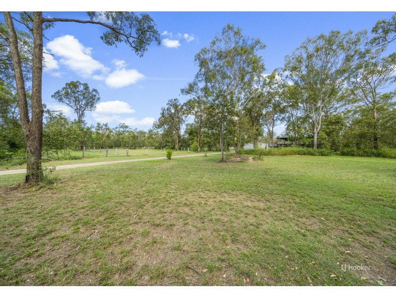 6 Cameron Road, Coominya QLD 4311